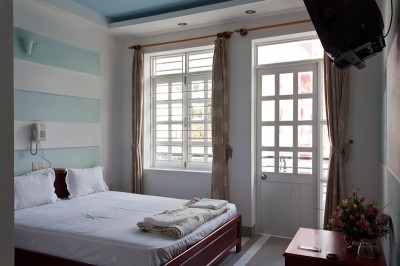 My room at the Sen Vang Guesthouse in Nha Trang. 7 USD per night.